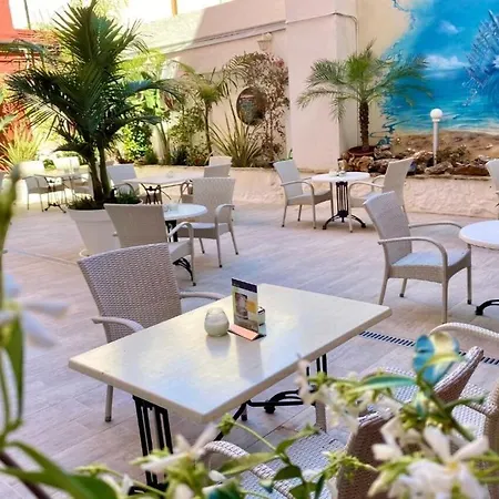 Xapala Hotel 3*