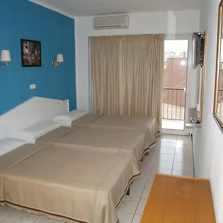 Hotel Xapala Ses Cadenes