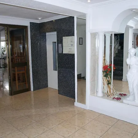 Hotel Xapala 3*